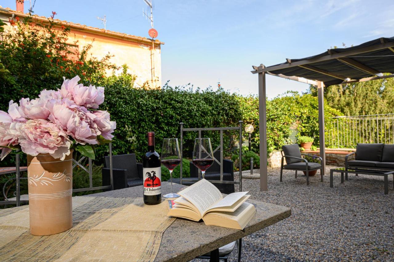 סוברטו Il Chiostro Appartamenti & Suites מראה חיצוני תמונה