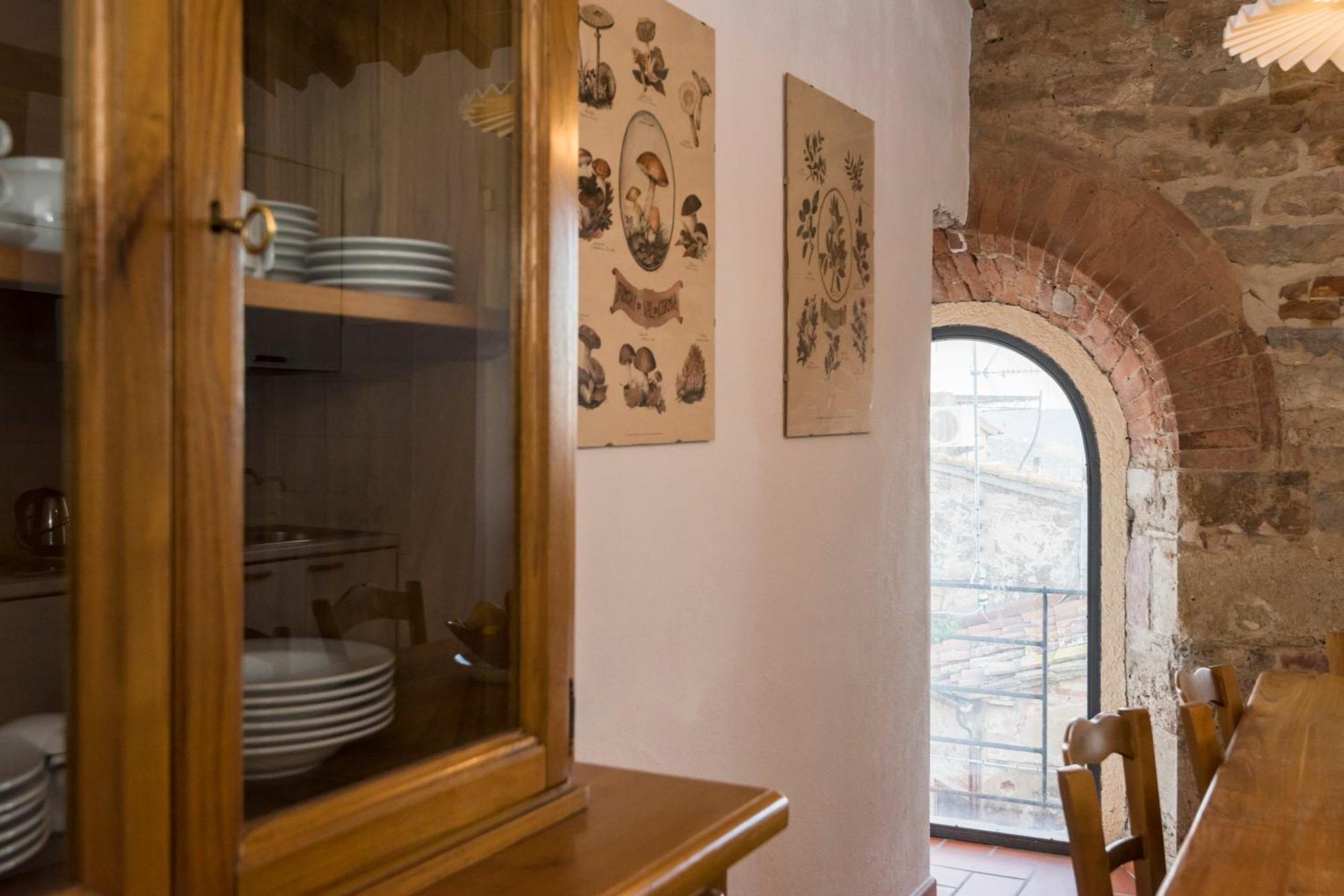 סוברטו Il Chiostro Appartamenti & Suites מראה חיצוני תמונה