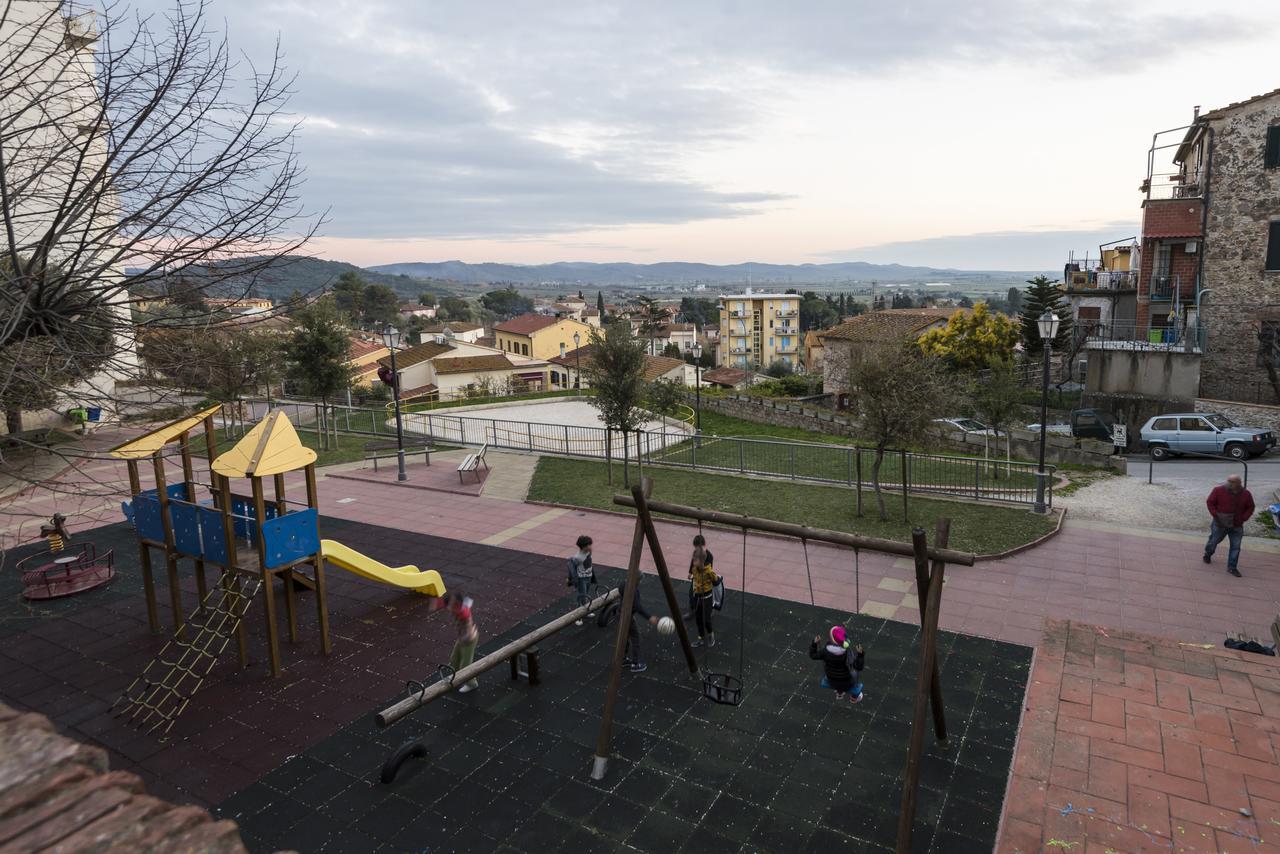 סוברטו Il Chiostro Appartamenti & Suites מראה חיצוני תמונה